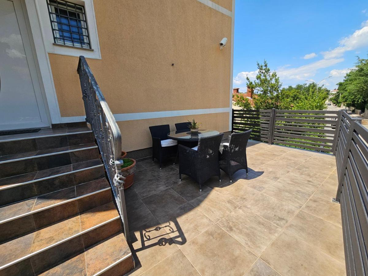 Residence Gordana Selce Εξωτερικό φωτογραφία
